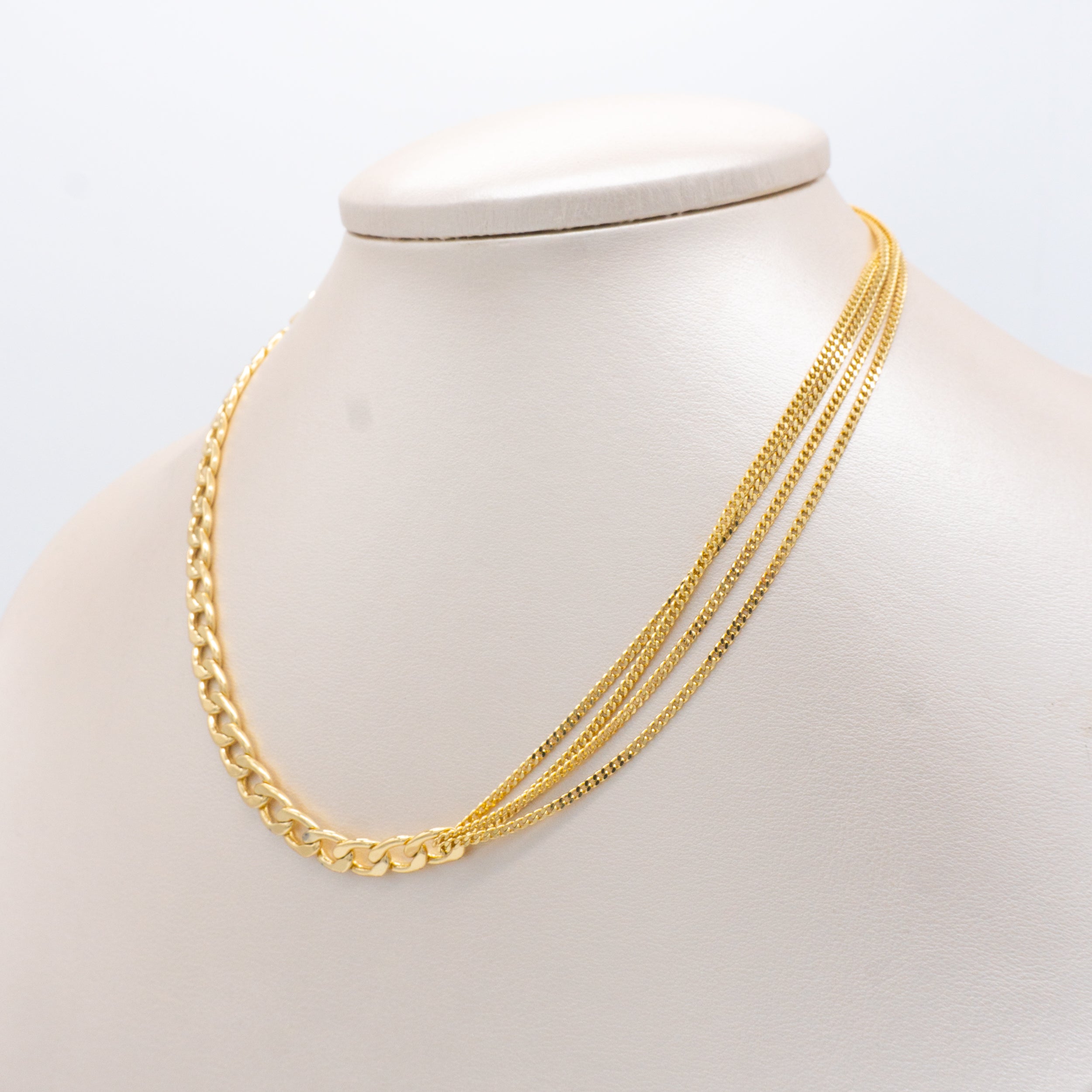 COLLAR
