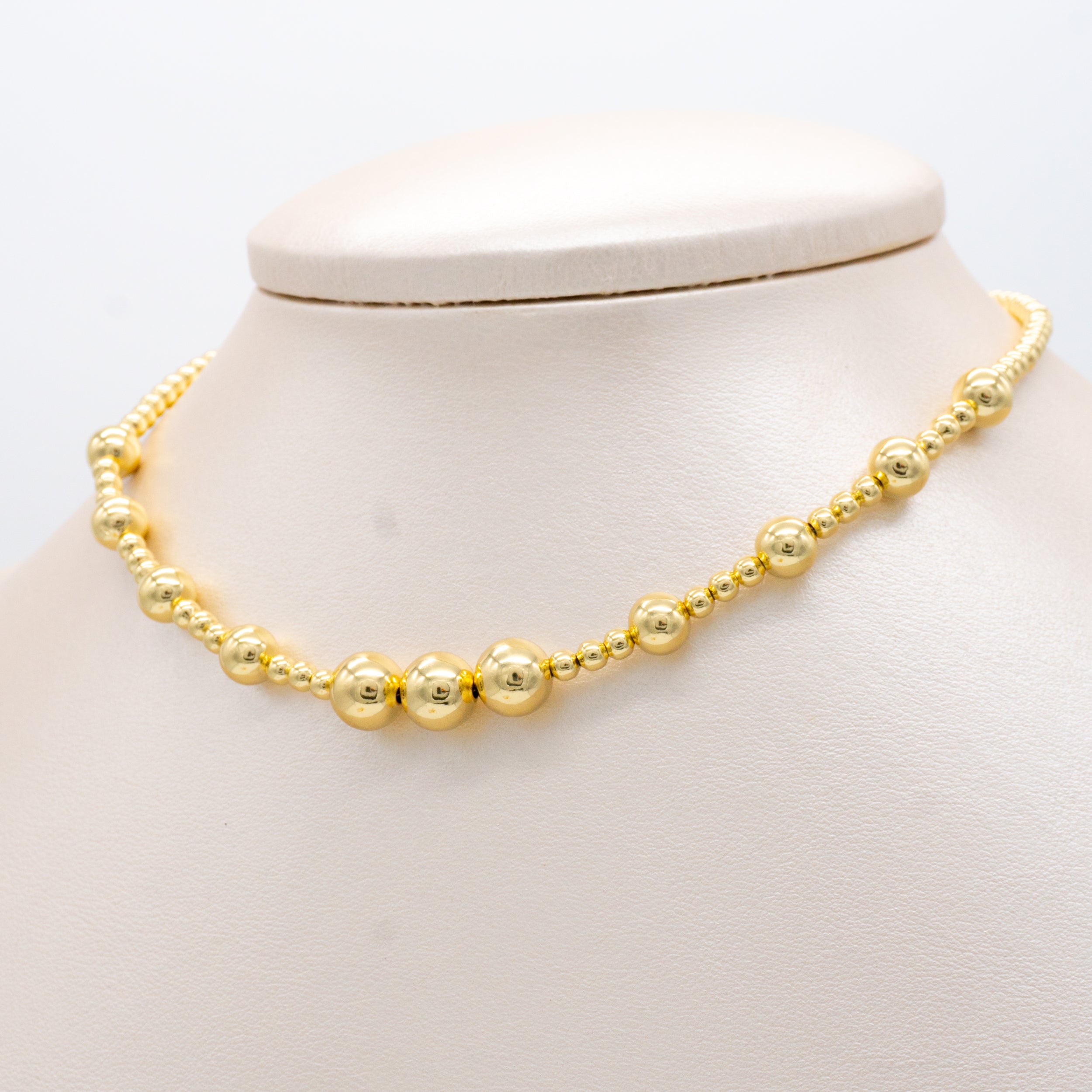 COLLAR