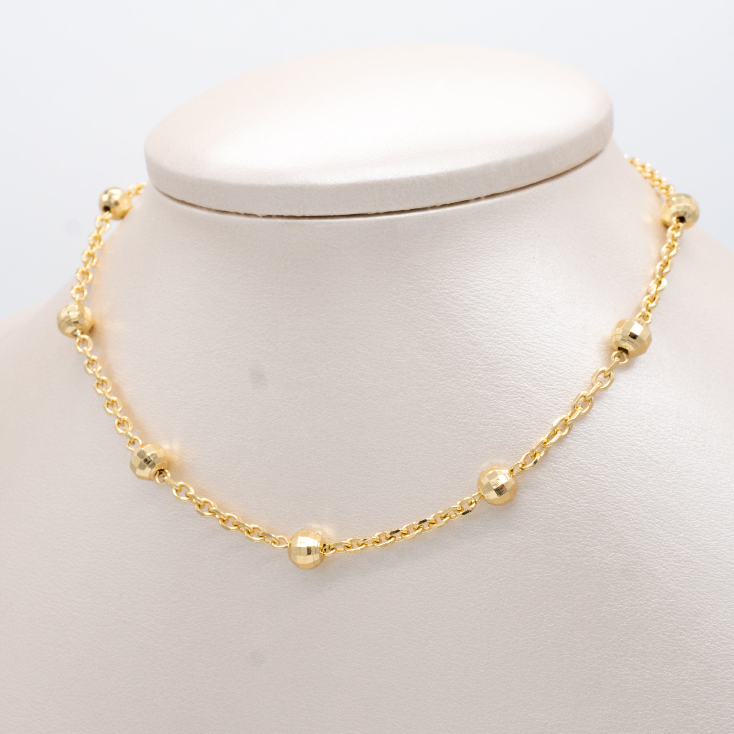 COLLAR