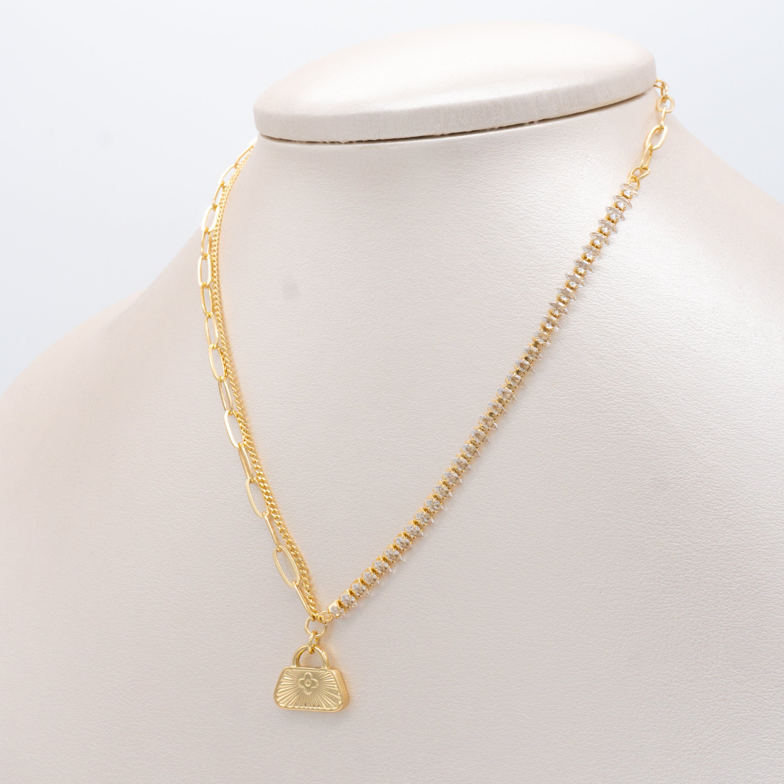 COLLAR