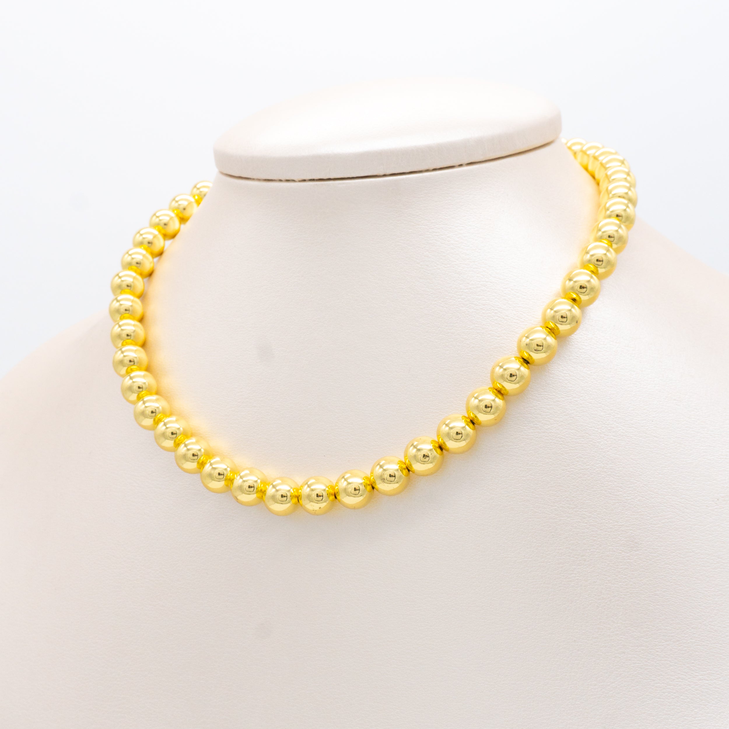 COLLAR