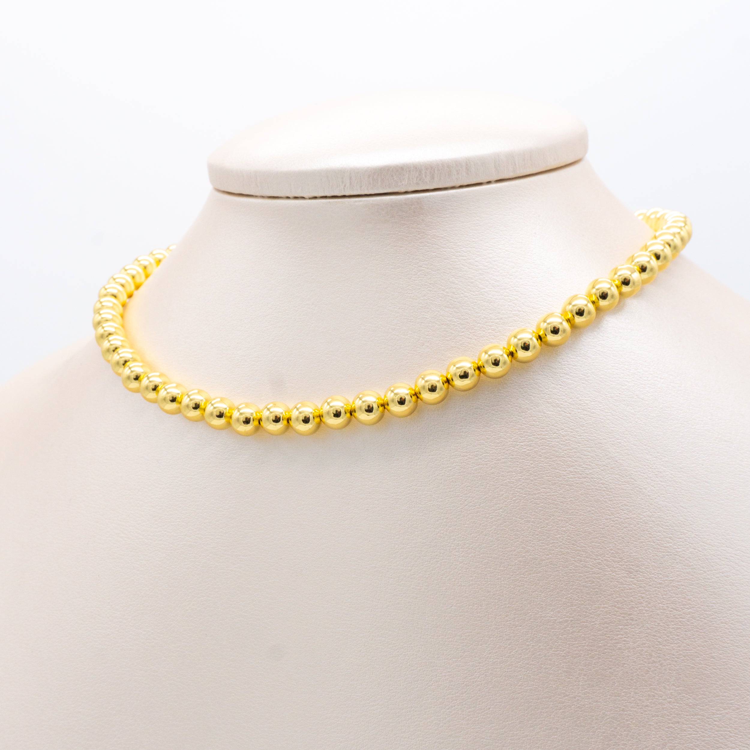 COLLAR