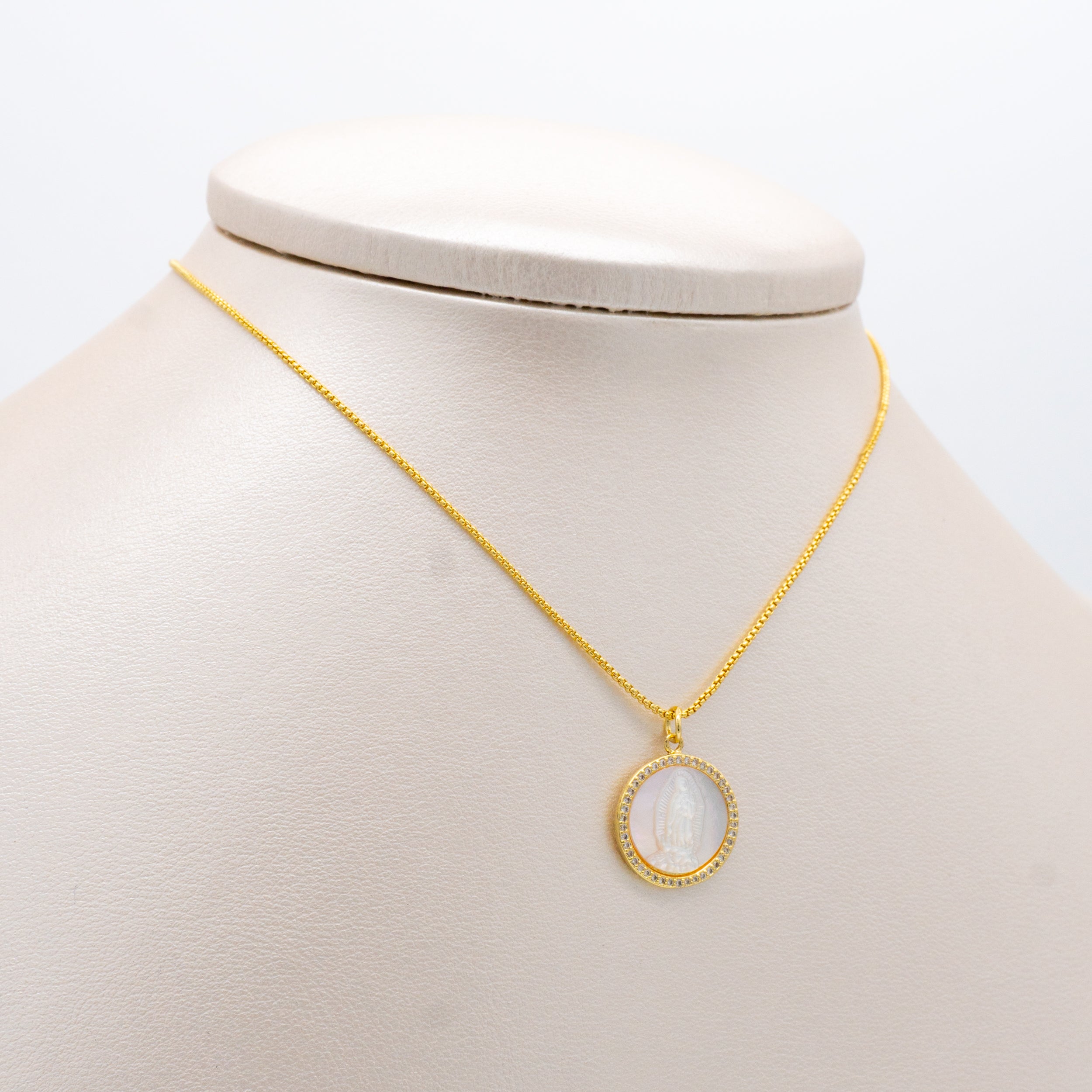 COLLAR
