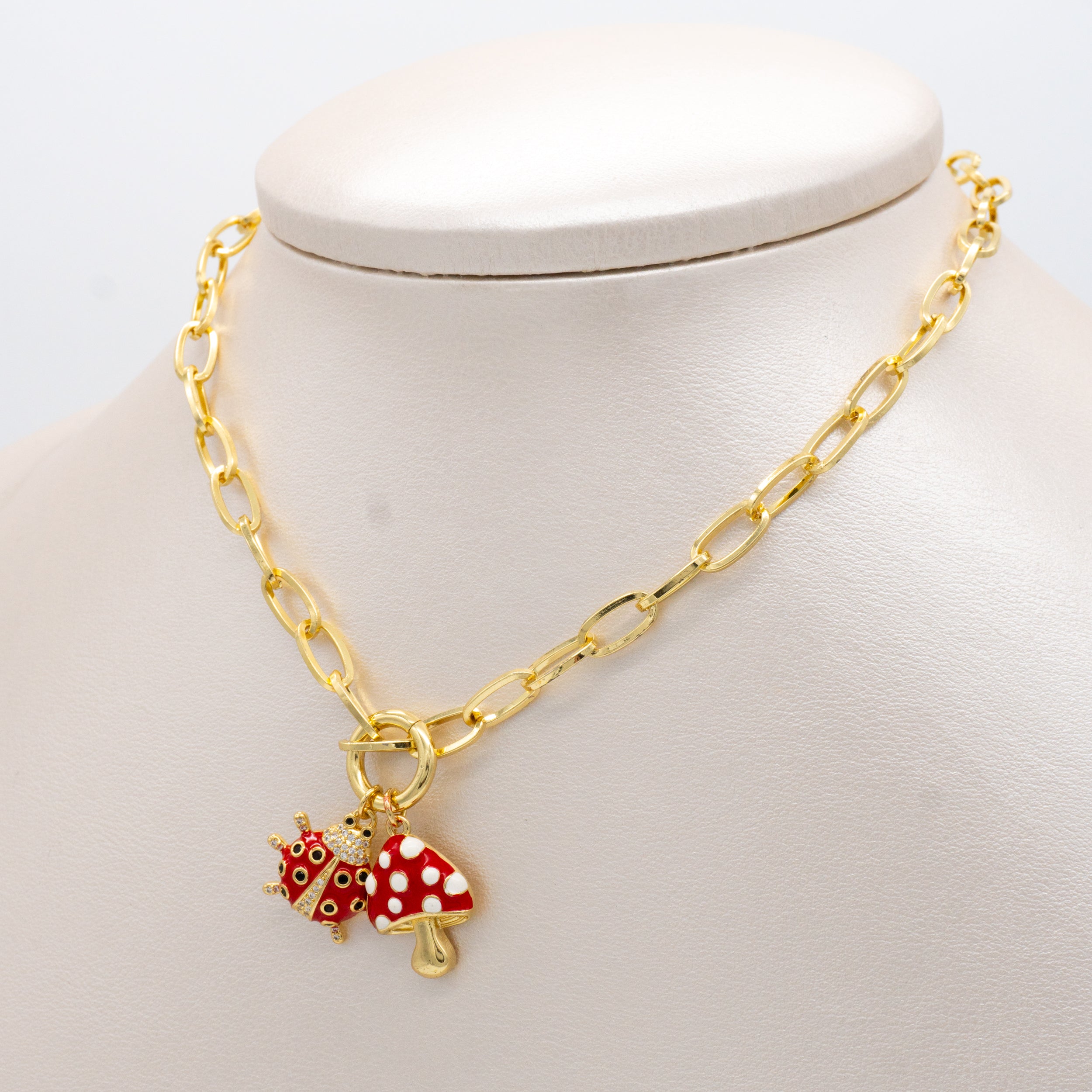 COLLAR
