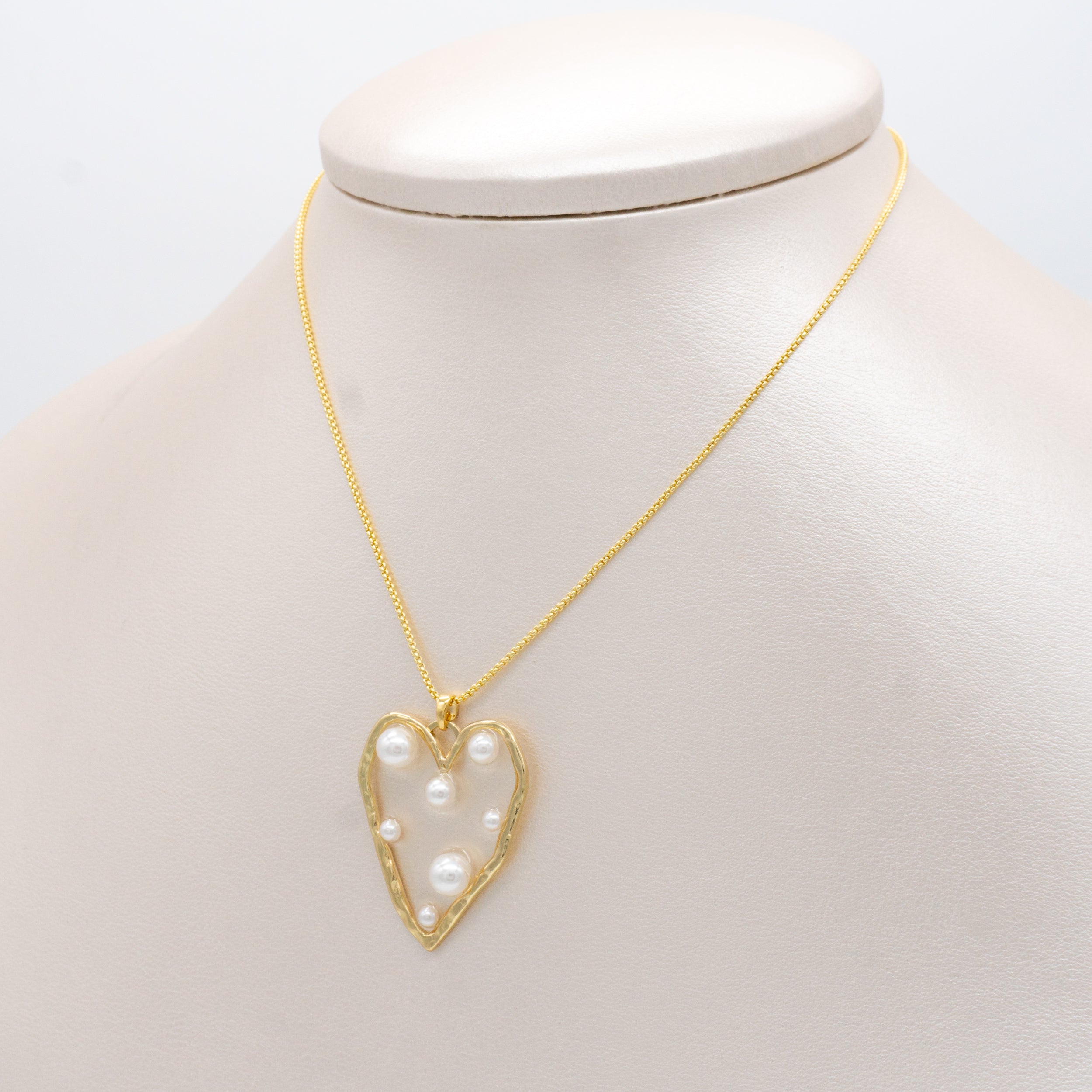 COLLAR