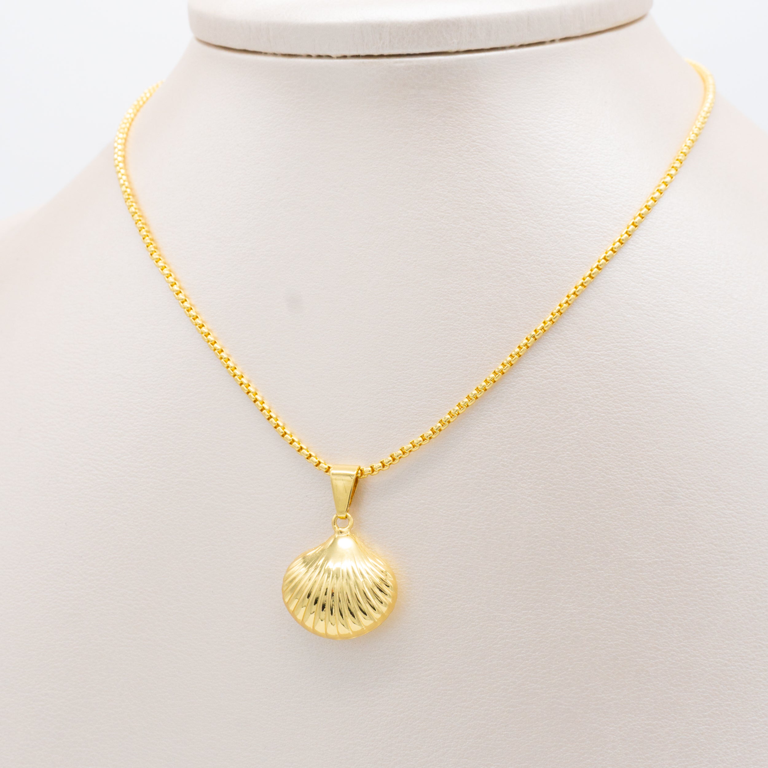 COLLAR