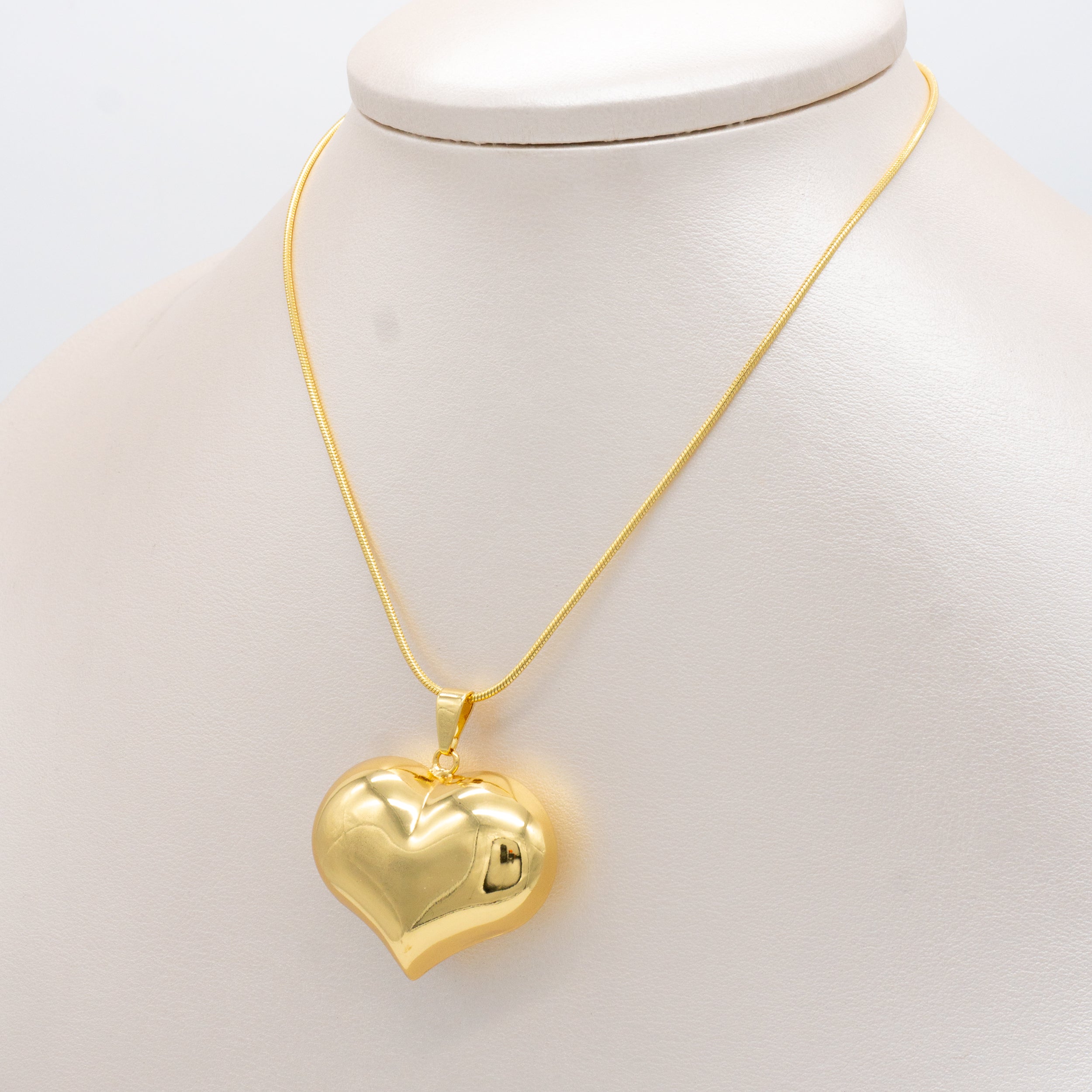 COLLAR