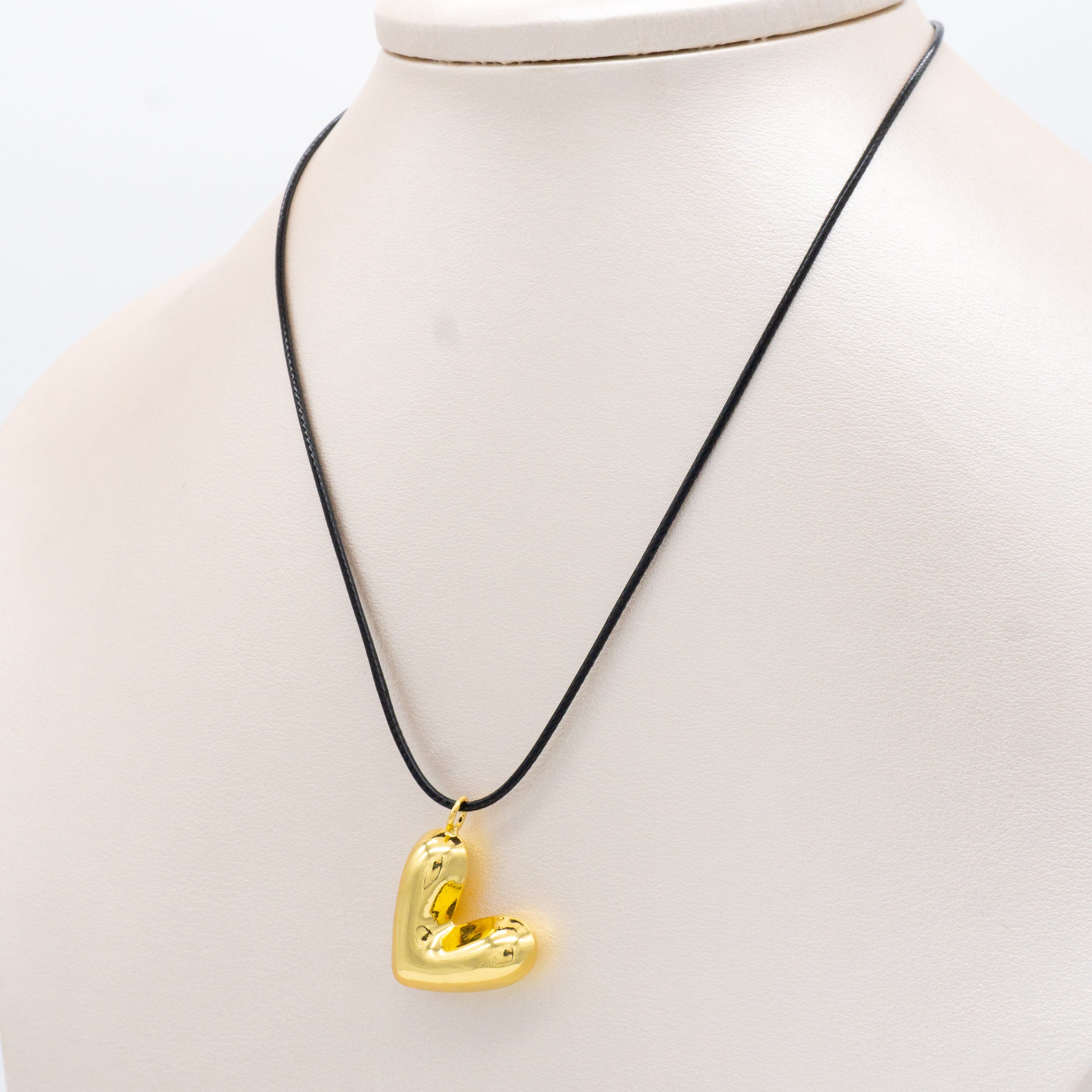 COLLAR