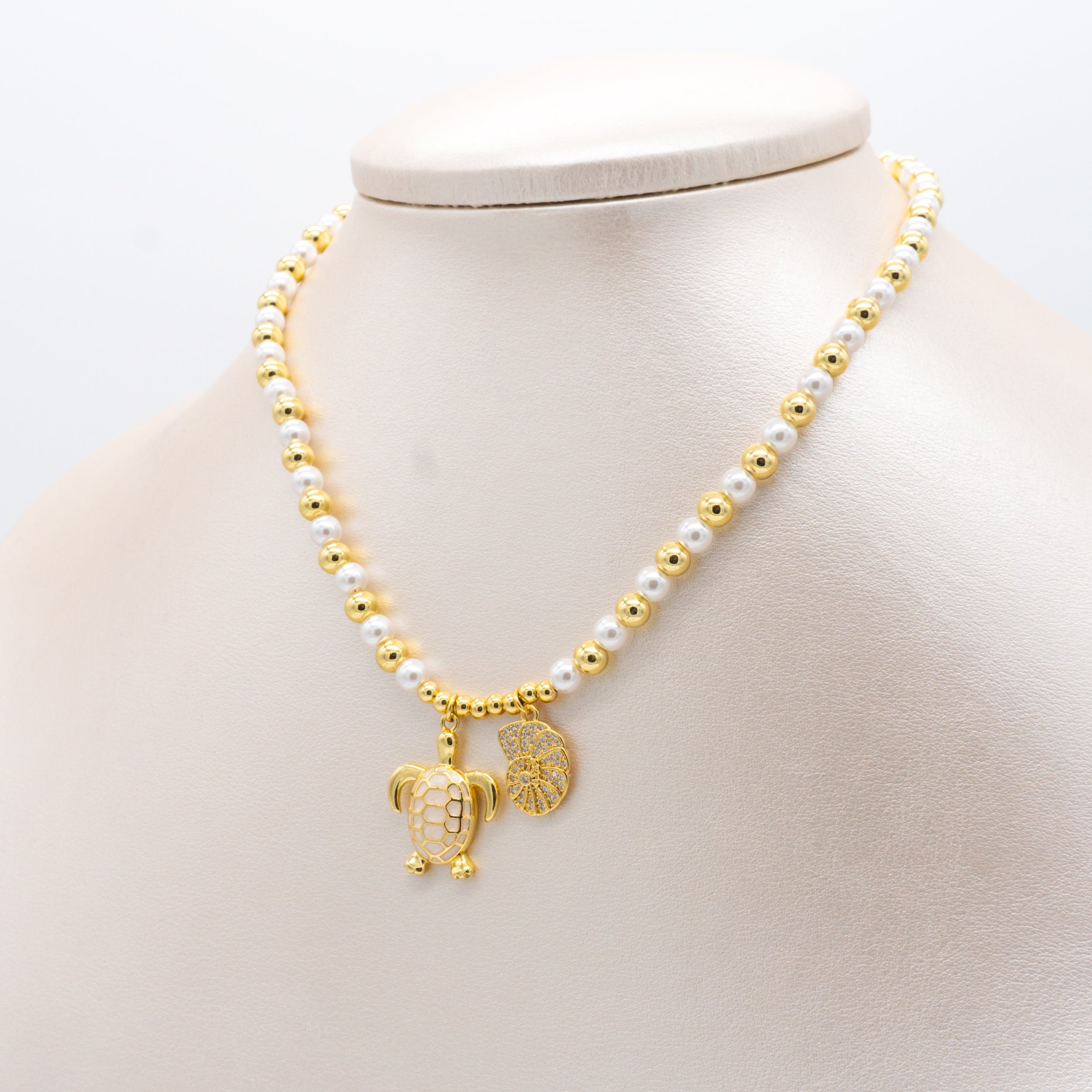 COLLAR