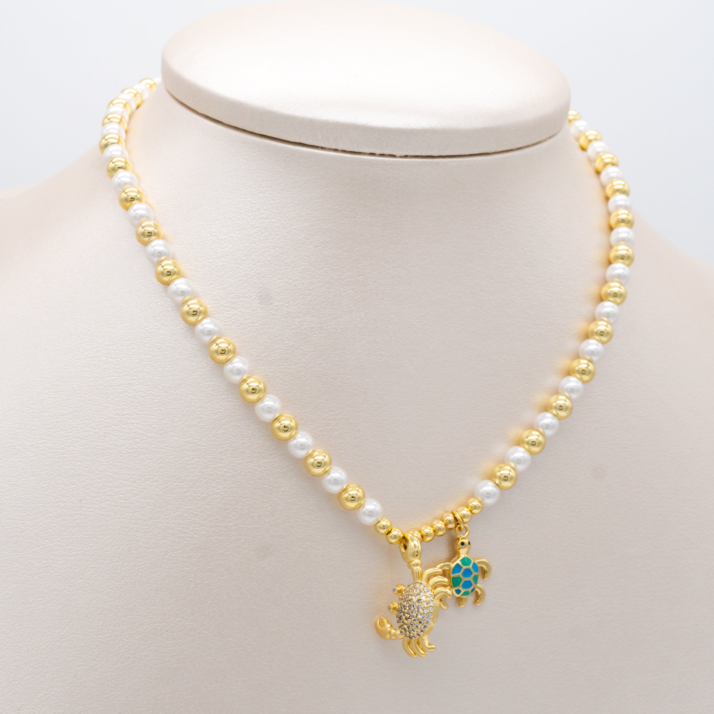 COLLAR
