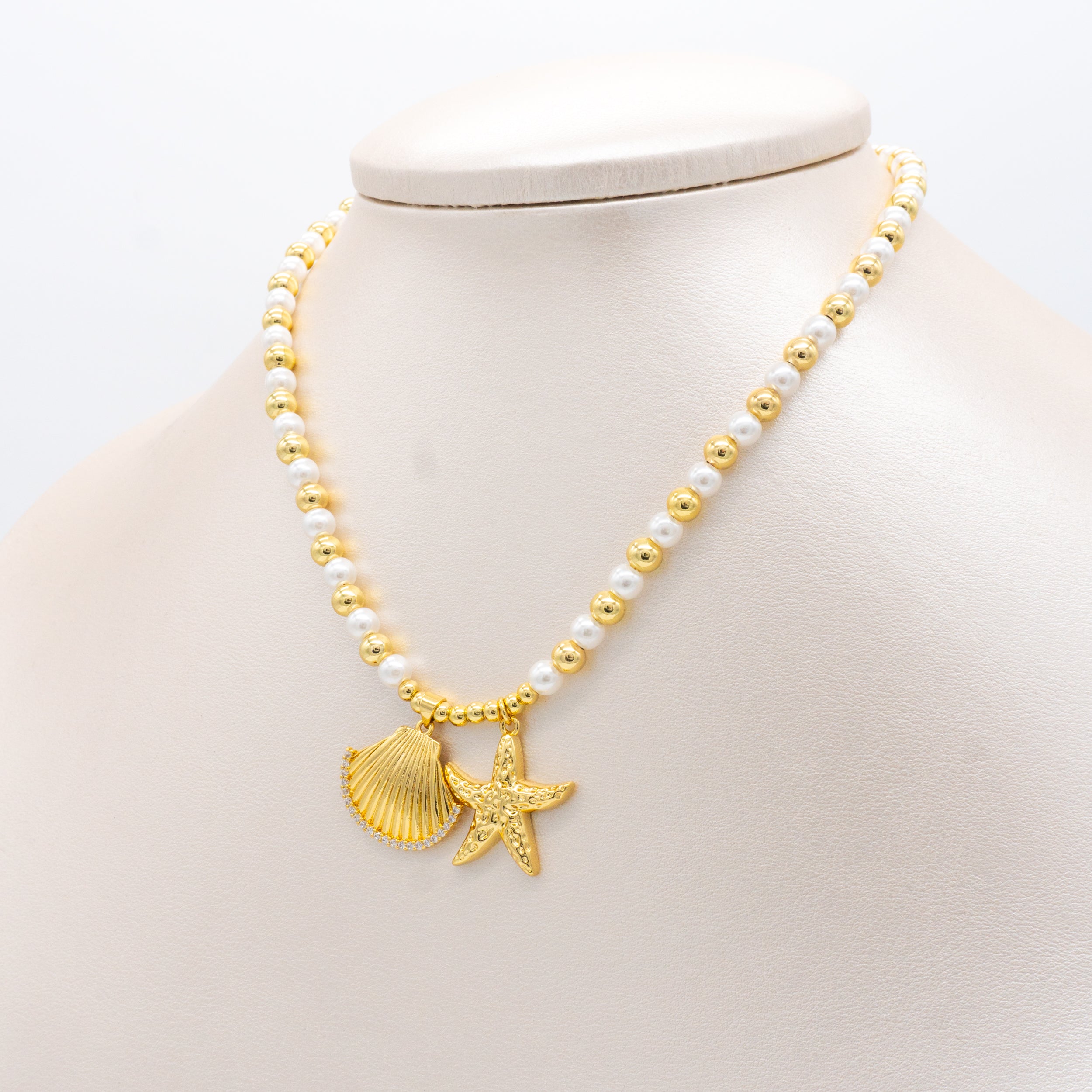 COLLAR