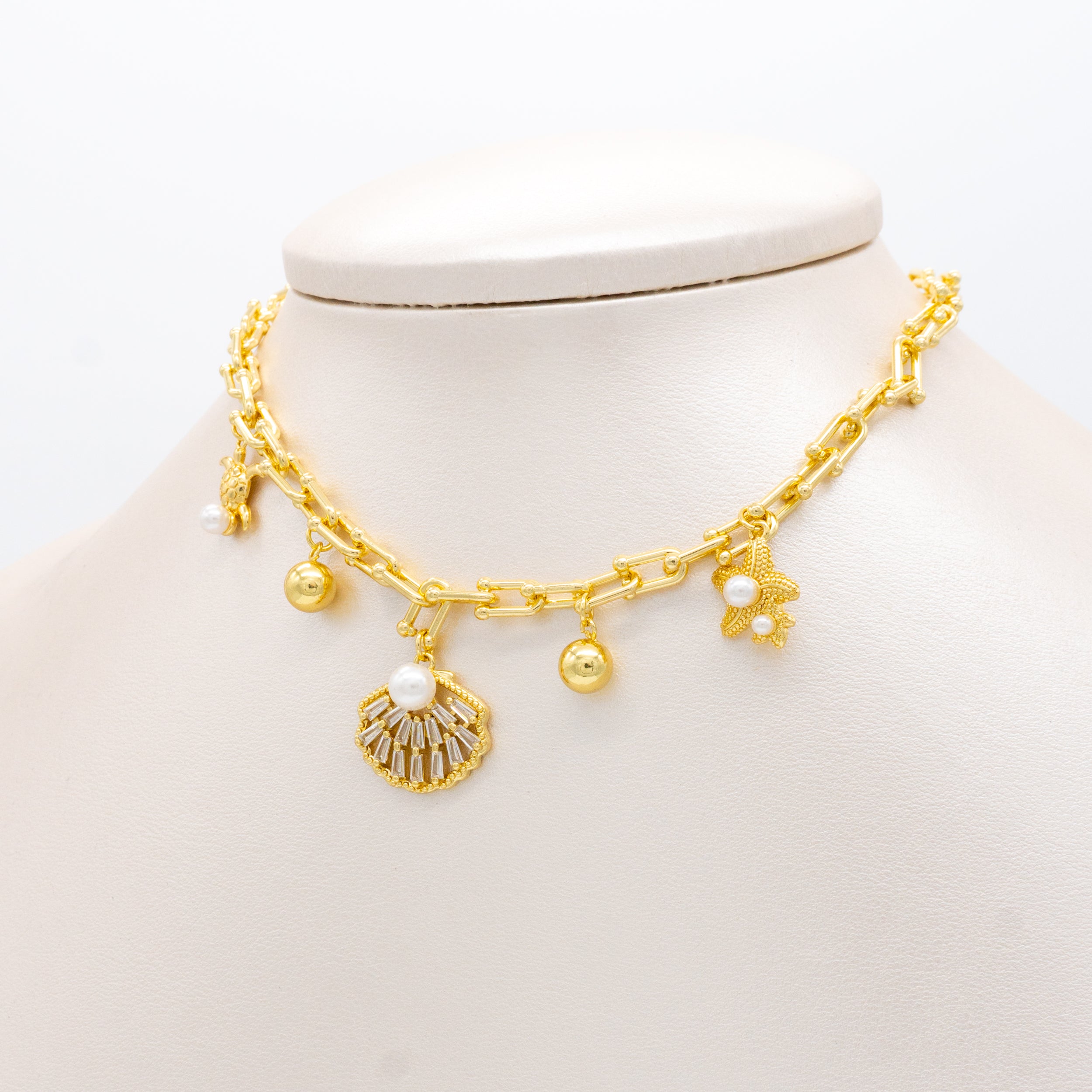 COLLAR