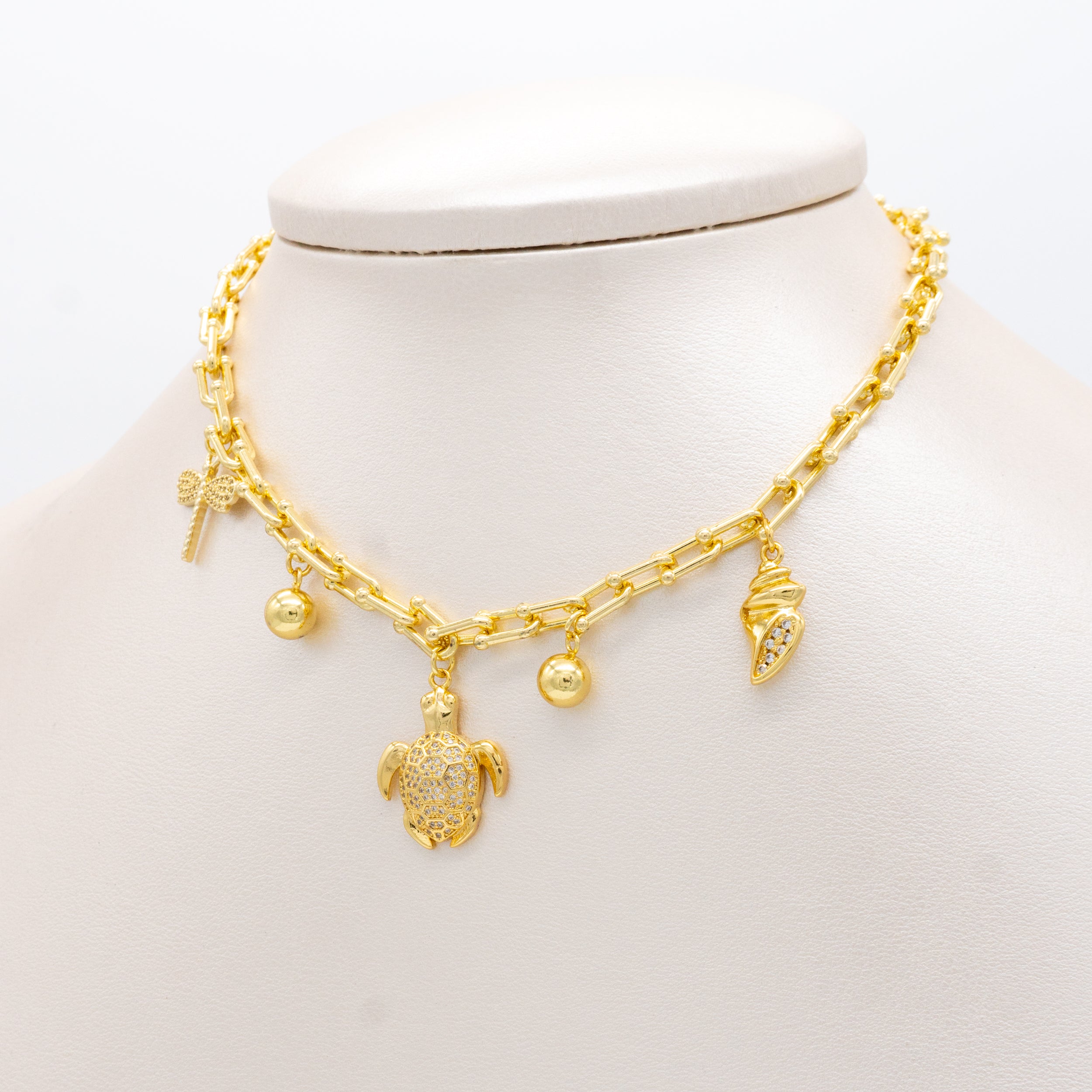 COLLAR