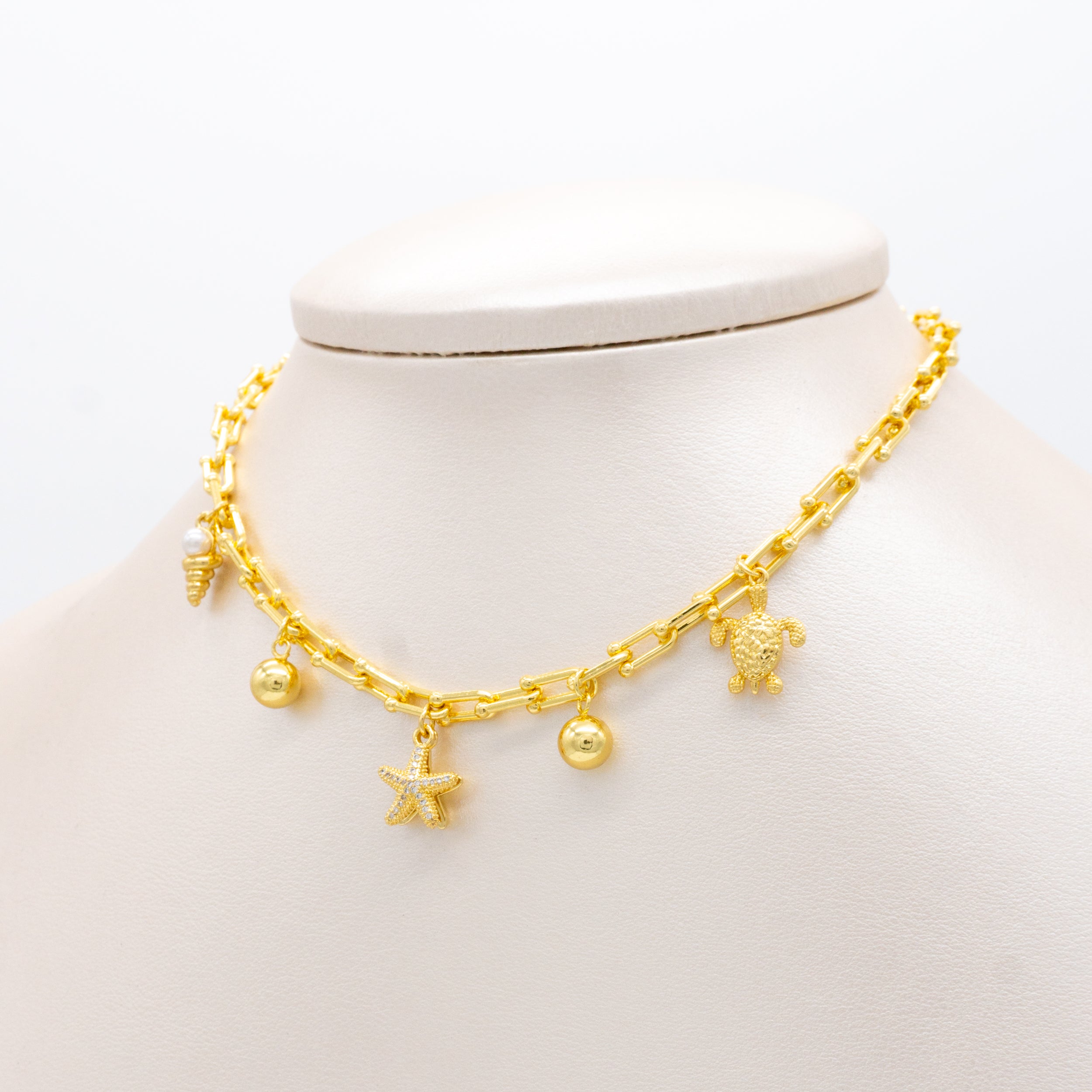 COLLAR